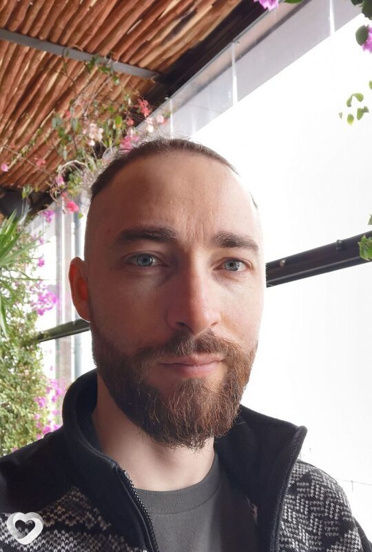 Артём, Химки