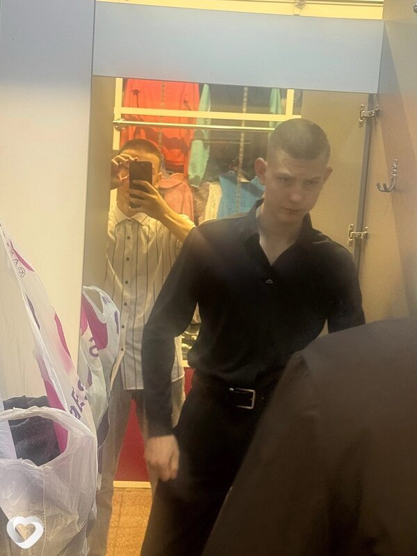 Дмитрий, 19, Москве — анкета №2761549