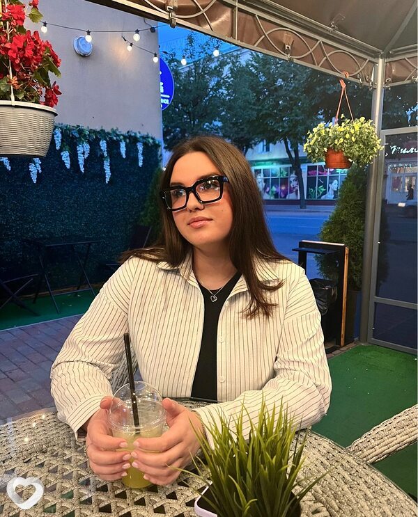 Полина, 21, Барановичах — анкета №2761879