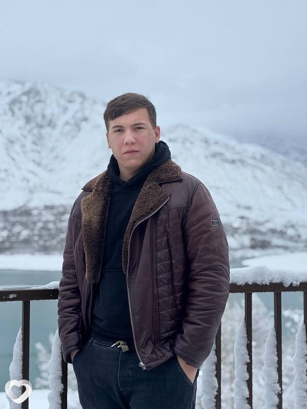 Амир, 23, Тамбове — анкета №2761705