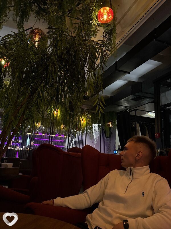 Максим, 23, Минске — анкета №2762600