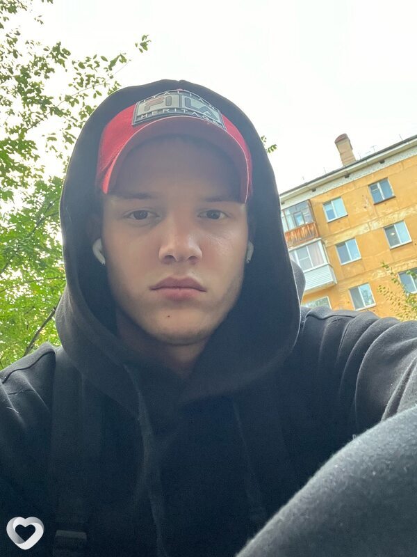 Дмитрий, 20, Перми — анкета №2762814