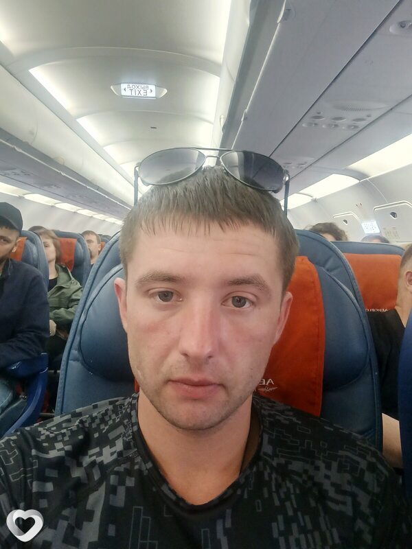 Иван, 31, Омске — анкета №2763273