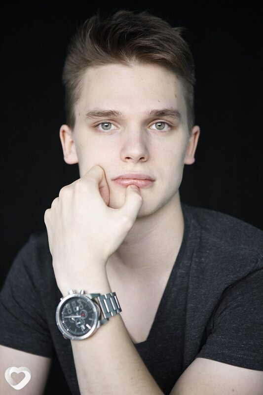 Максим, 30, Барнауле — анкета №2763588