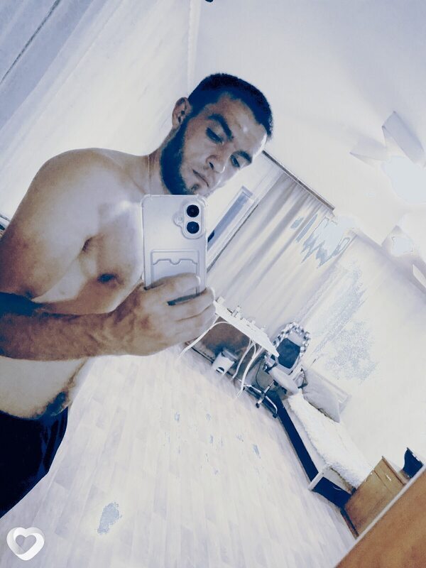 Евгений, 25, Красноярске — анкета №2763657