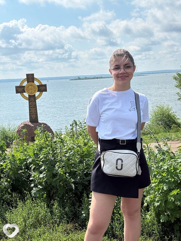 Оля, 20, Москве — анкета №2763887