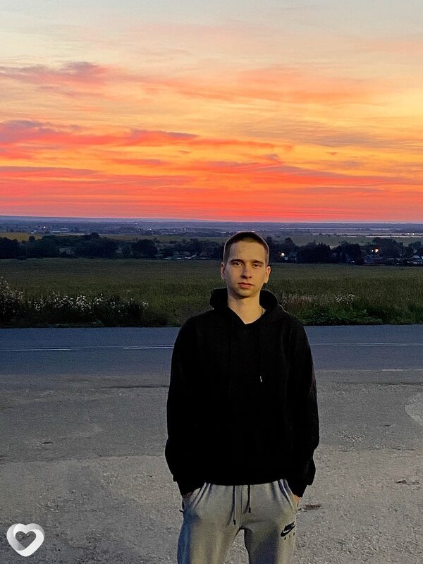 Артем, 21, Самаре — анкета №2764308