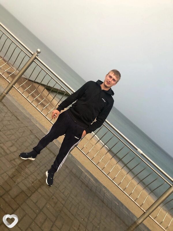 Денис, 27, Калининграде — анкета №2764350