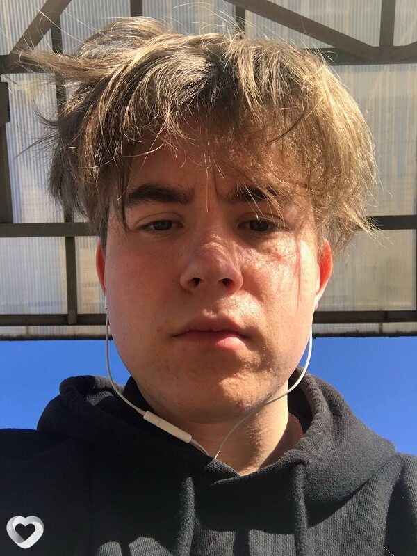 Эдуард, 22, Набережных Челнах — анкета №2764351