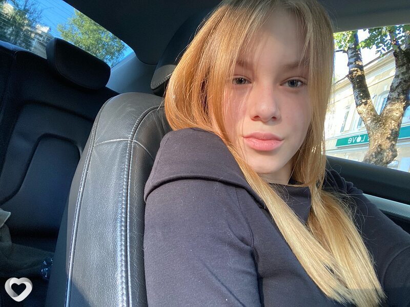 Надя, 19, Вологде — анкета №2775516