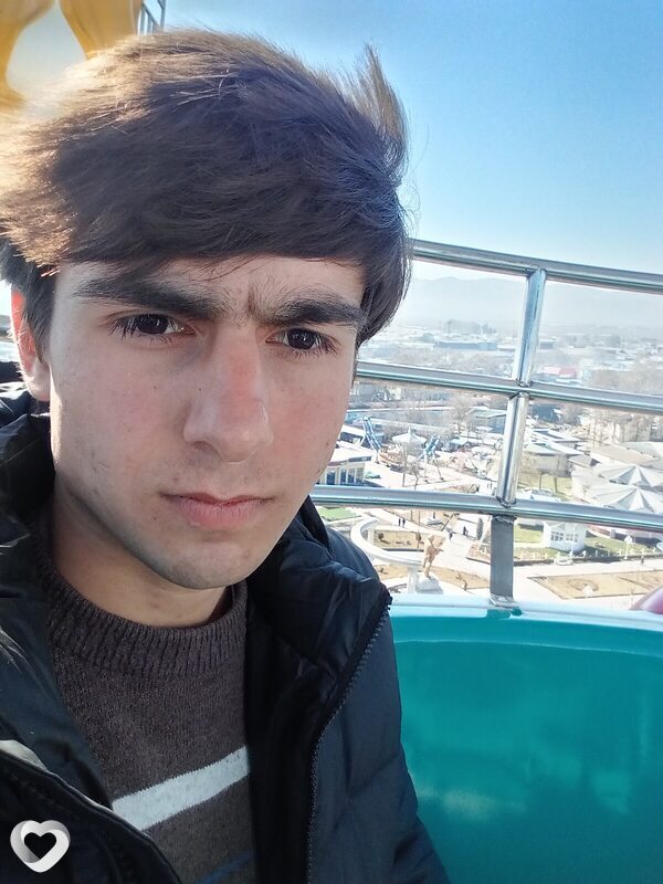 Али, 21, Екатеринбурге — анкета №2764721