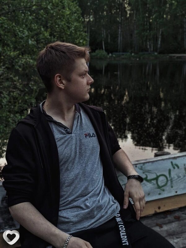 Илья, 24, Тихвине — анкета №2765257