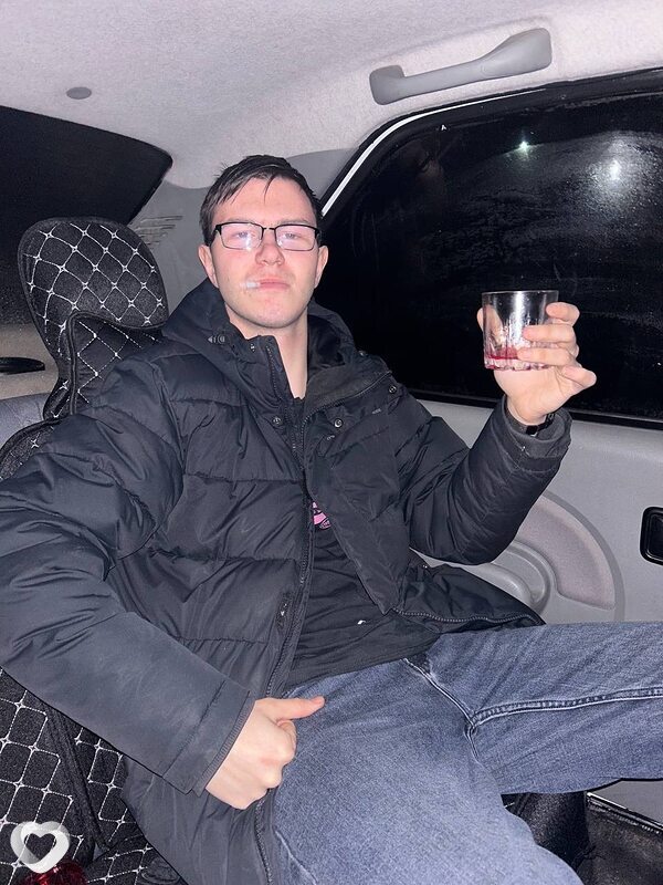 Алексей, 23, Барнауле — анкета №2765311
