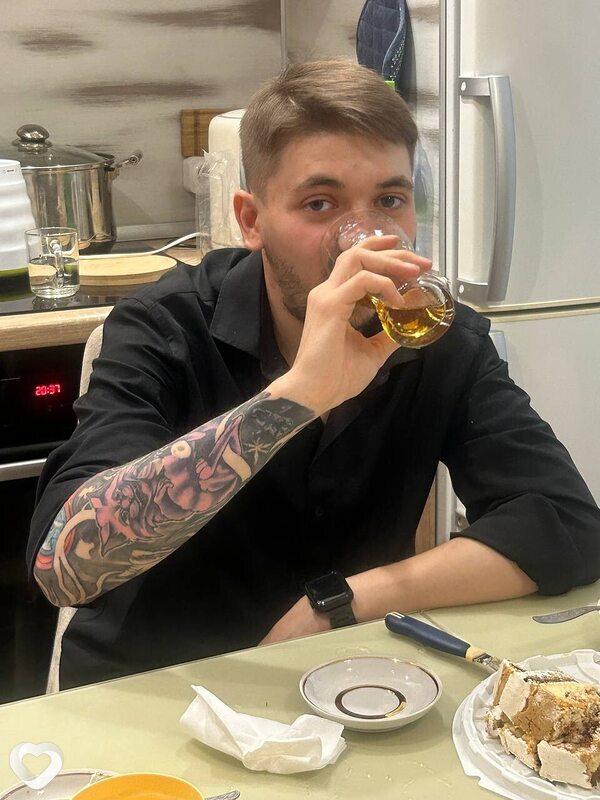 Женя, 27, Челябинске — анкета №2766027