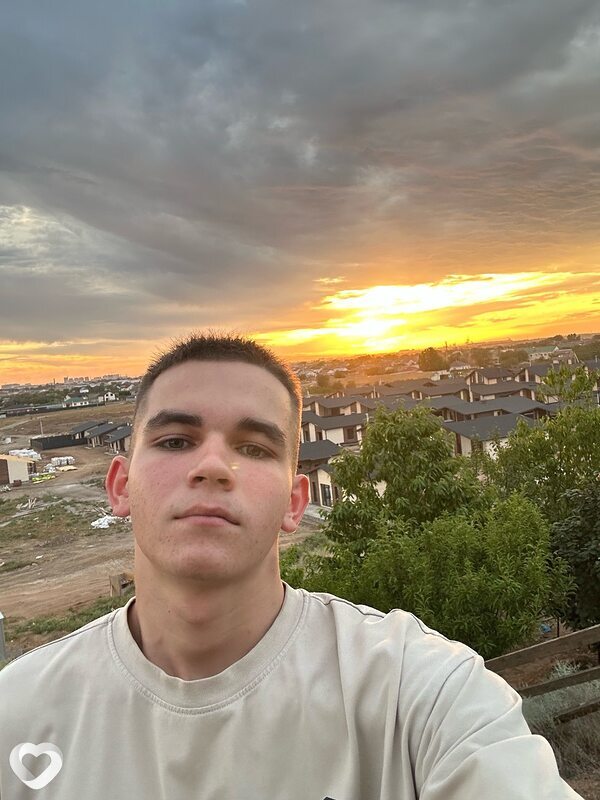Рамис, 19, Астрахани — анкета №2766289