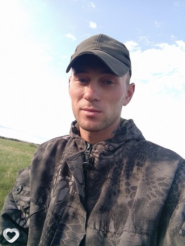 Дмитрий, 26, Бийске — анкета №2766251