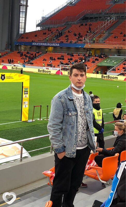 Кирилл, 23, Екатеринбурге — анкета №2766345