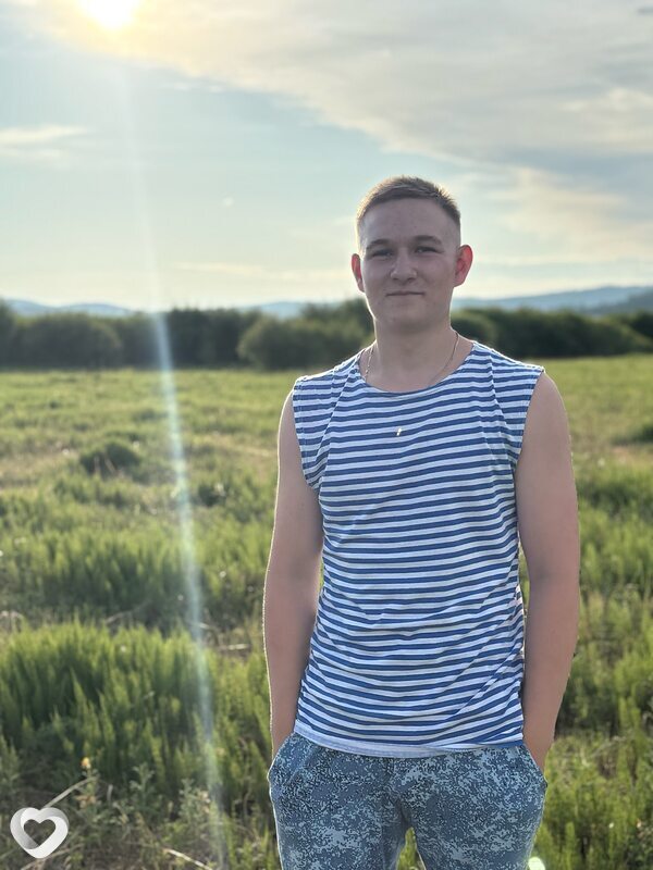 Паша, 19, Улан-Удэ — анкета №2767512