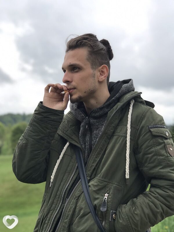 Влад, 25, Мариуполе — анкета №2767909