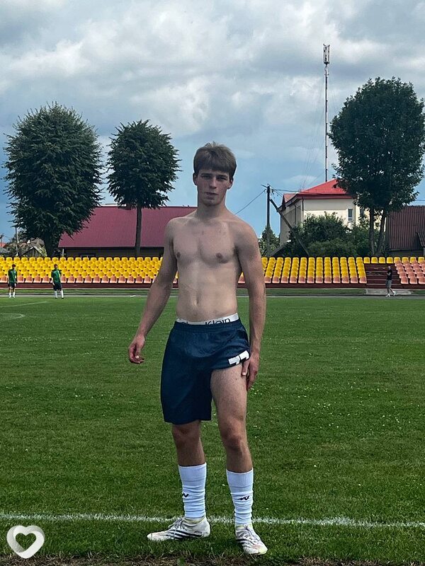 Эдик, 21, Минске — анкета №2767984