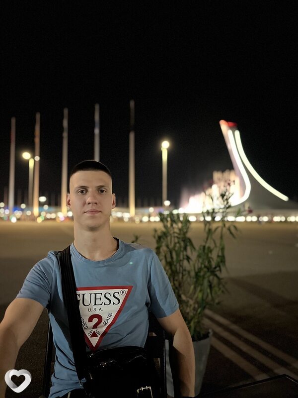 Антон, 25, Уфе — анкета №2768124