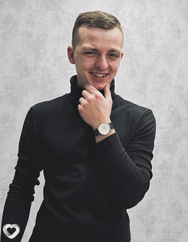 Алеkсандp, 22, Абинске — анкета №2768128