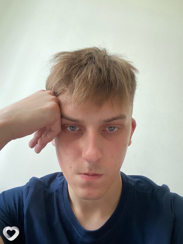 Кирилл, 22, Ошмянах — анкета №2768994