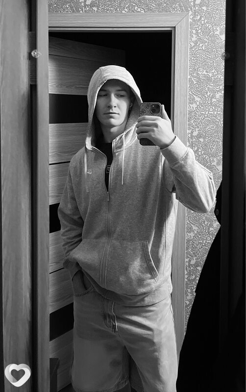 Артем, 22, Чите — анкета №2769099