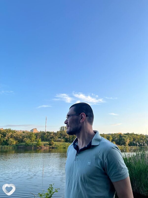 Андрей, 29, Кривое Роге — анкета №2769079
