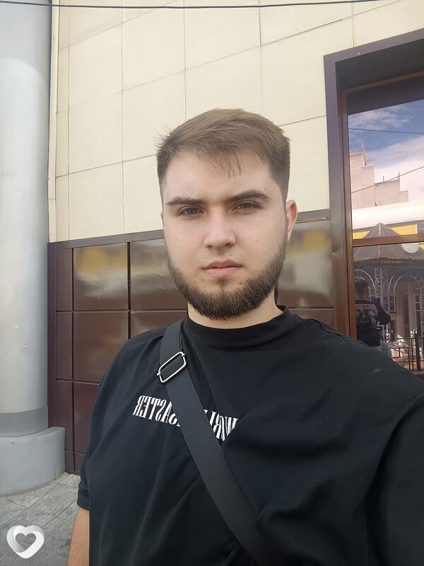 Никита, 21, Свободном — анкета №2770619