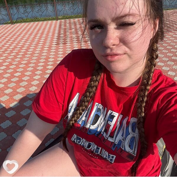 Маша, 19, Ангарске — анкета №2770626