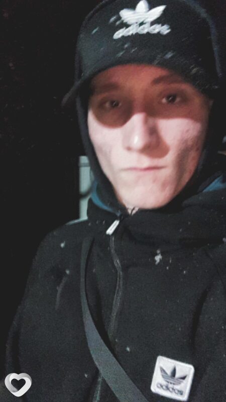 Богдан, 20, Батайске — анкета №2770632