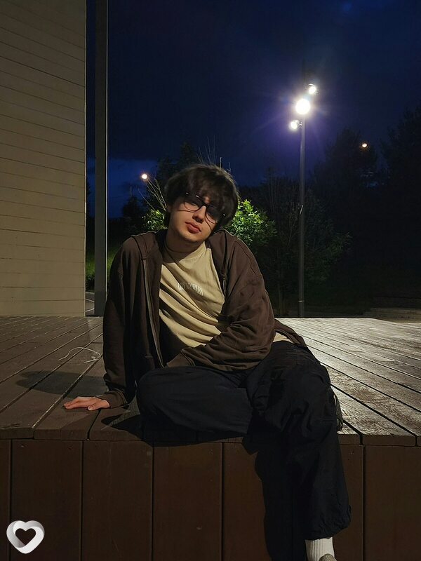 Андрей, 19, Москве — анкета №2770184