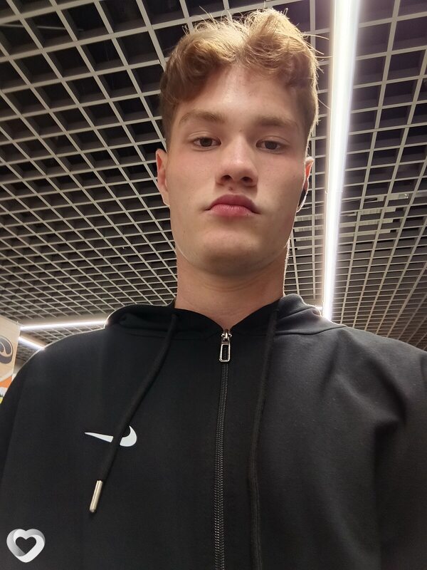 Vlad, 20, Перми — анкета №2771204