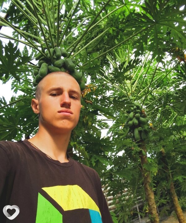 Андрей, 19, Калуге — анкета №2770931