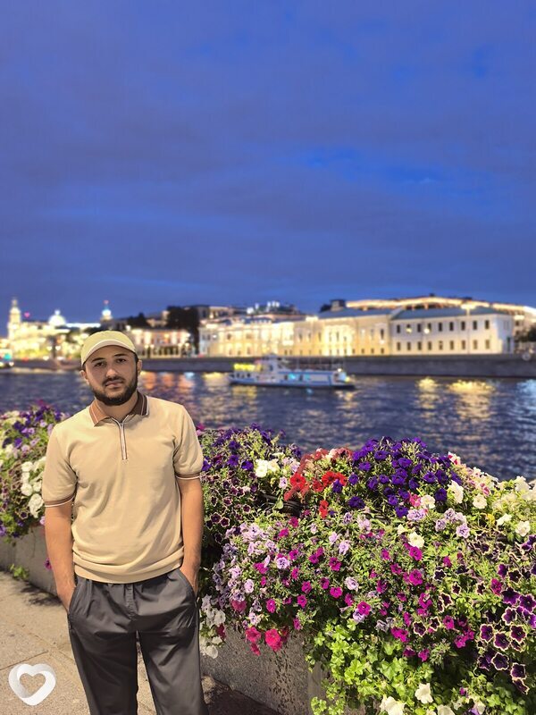 Фарух, 25, Москве — анкета №2771115