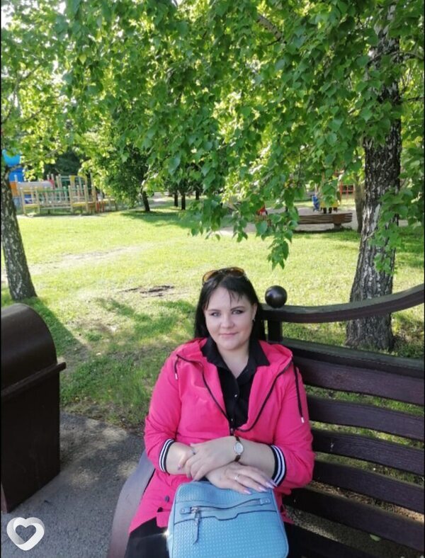Алёна, 32, Тулуне — анкета №2775530