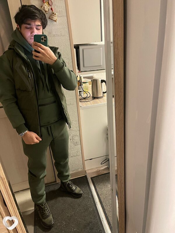 Дима, 25, Санкт-Петербурге — анкета №2771281