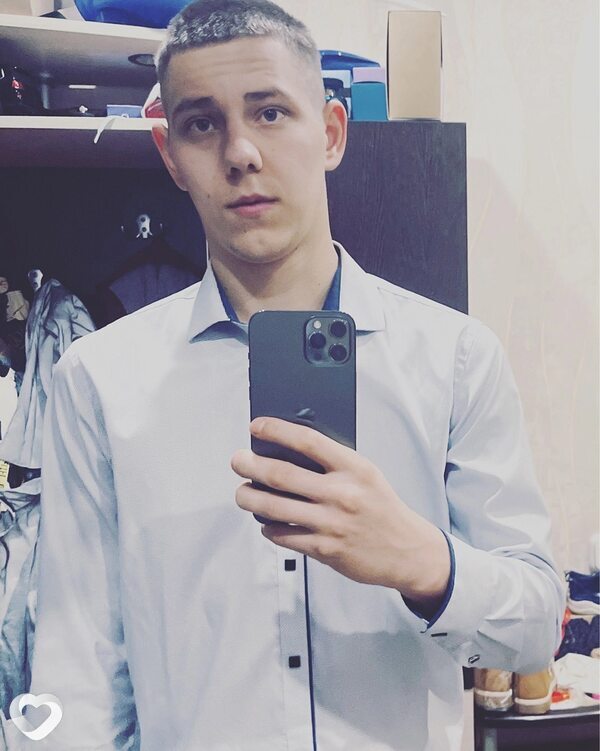 Дмитрий, 27, Солигорске — анкета №2771977