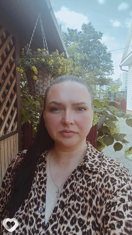 Анна, Столин