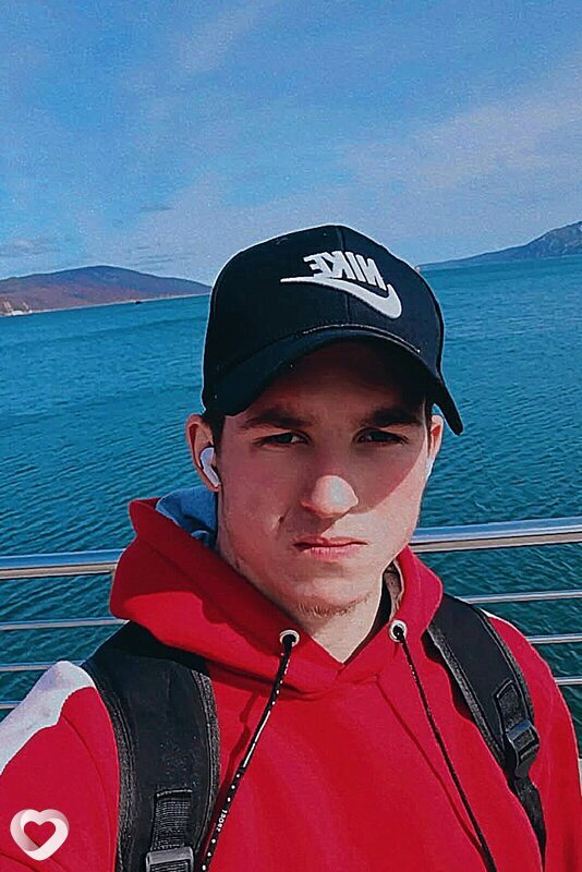 Даня, 22, Магадане — анкета №2771872