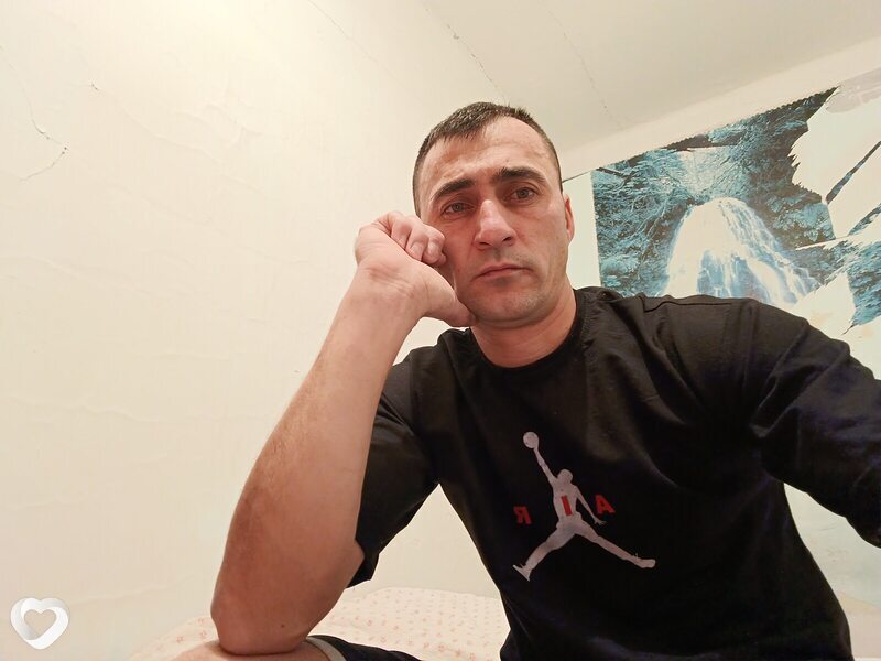 Лев, 39, Красноярске — анкета №2771878