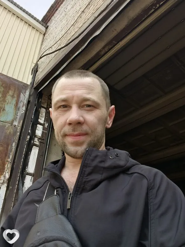 Максим, 35, Барнауле — анкета №2772512