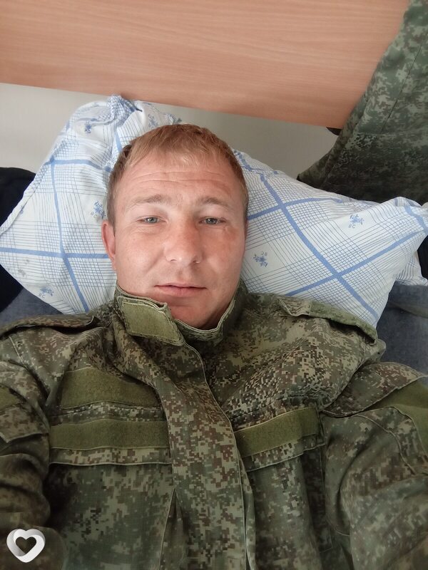 Александр, 33, Белогорске — анкета №2772445