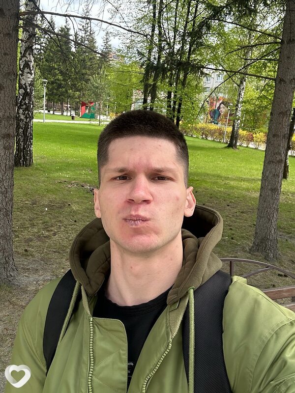 Артём, 19, Новосибирске — анкета №2773363