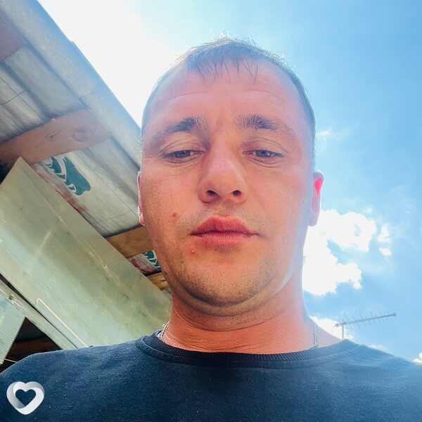 Денис, Каменоломни