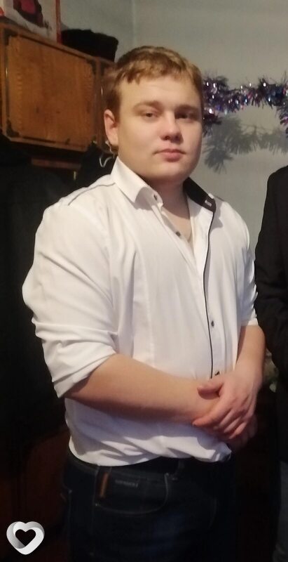Эдуард, 25, Ленинске-Кузнецком — анкета №2773957