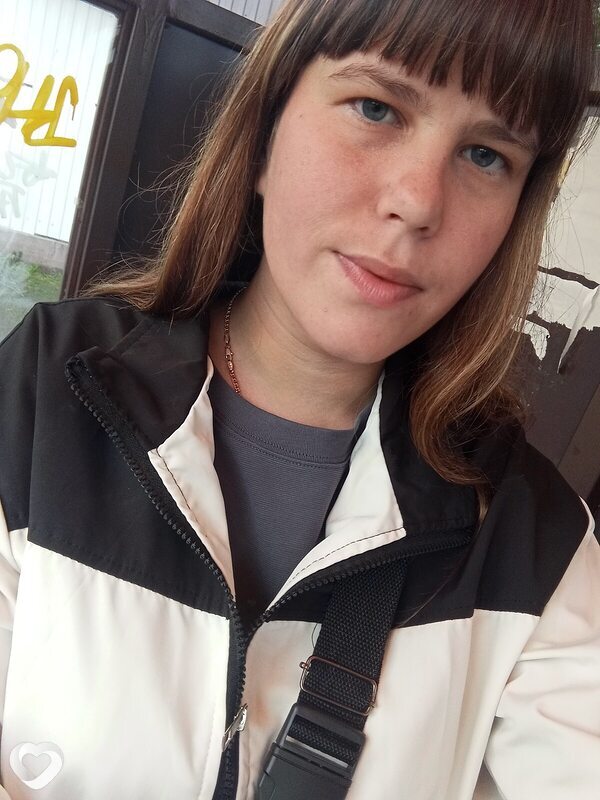 Алена, 22, Москве — анкета №2773768