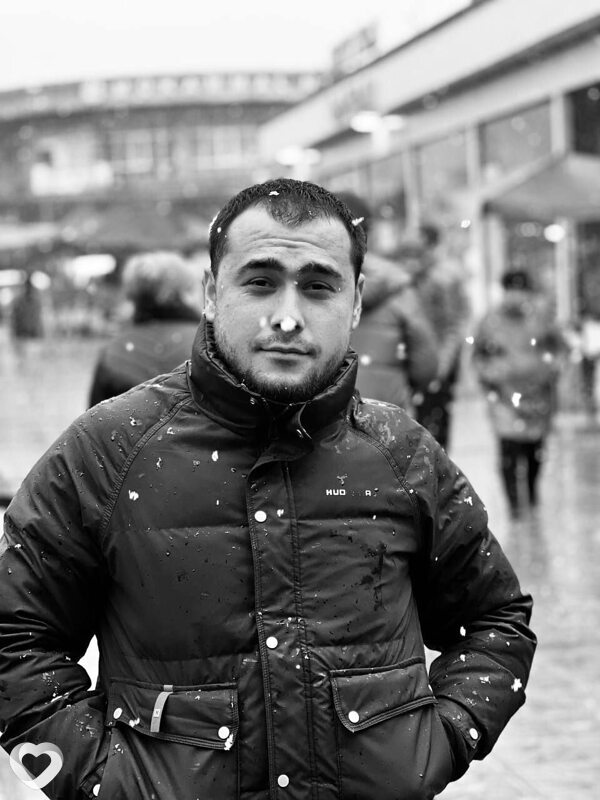 Саша, 27, Новосибирске — анкета №2774057