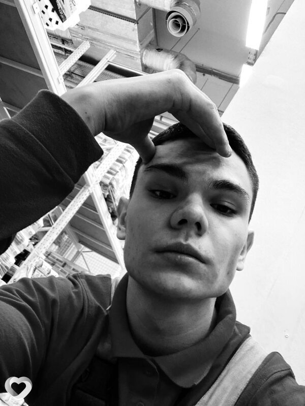 Ваня, 23, Сургуте — анкета №2774076